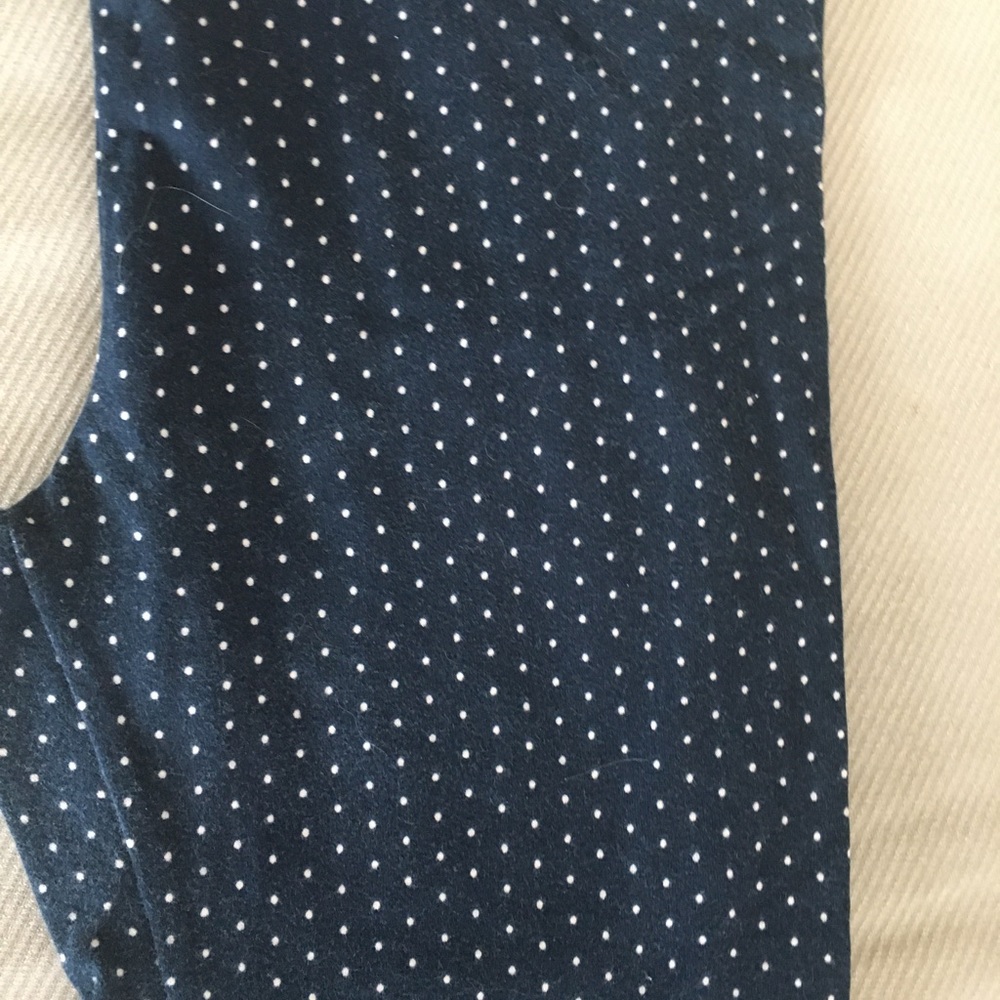 Navy leggings